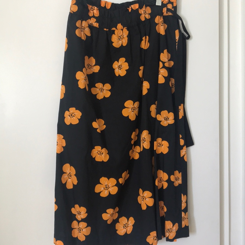 Midi skirt